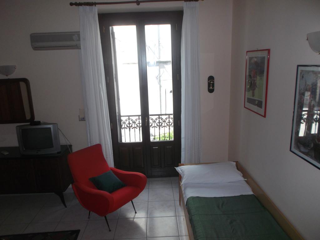 B&B Casa Etna Linguaglossa Bilik gambar